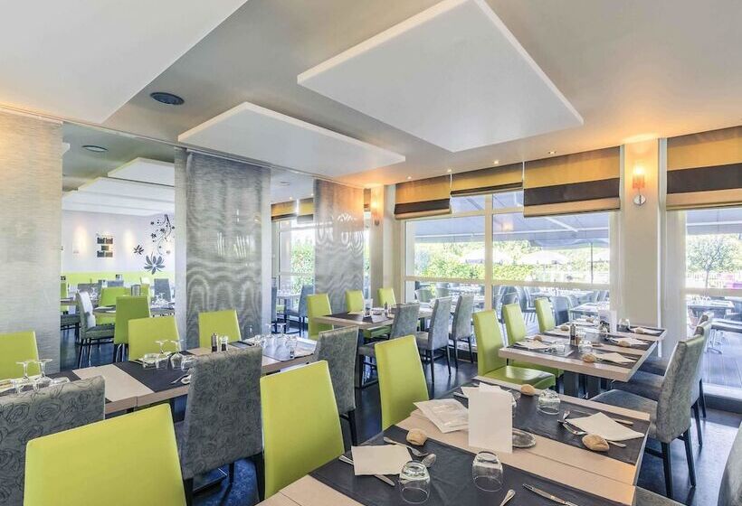 هتل Hôtel Mercure Annecy Sud
