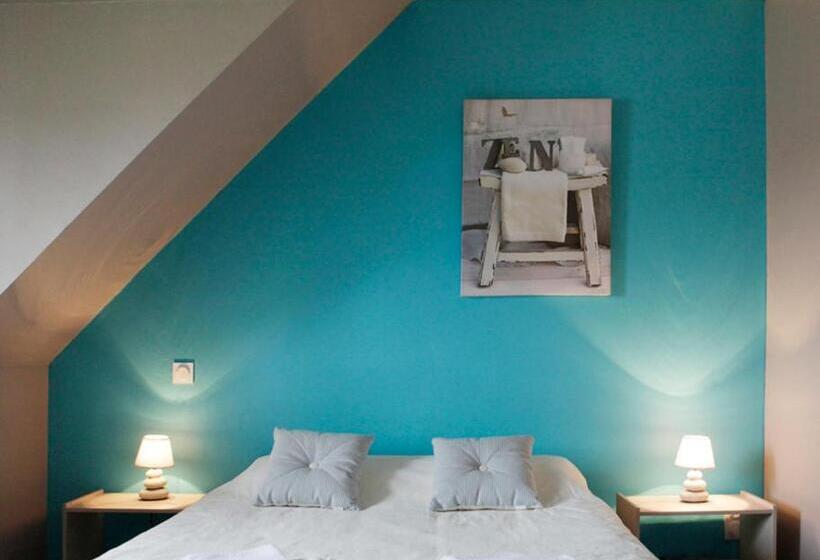 فندق Hôtel Restaurant La Voile Bleue