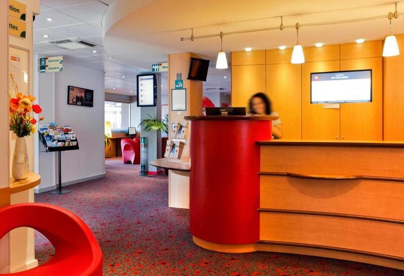 هتل Ibis Lyon Est Bron