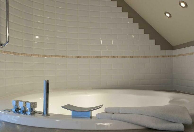 בית מלון כפרי Château Le Clos