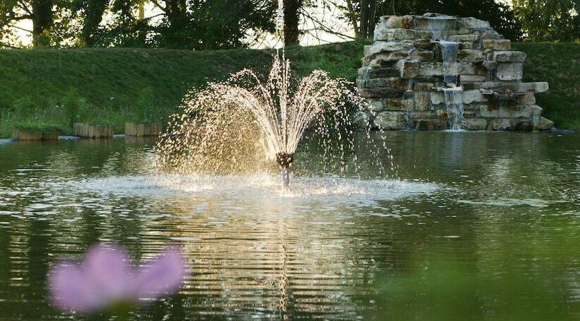 فندق Manoir De Bellerive