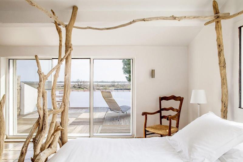 هتل Mas De La Fouque   Hôtel & Spa
