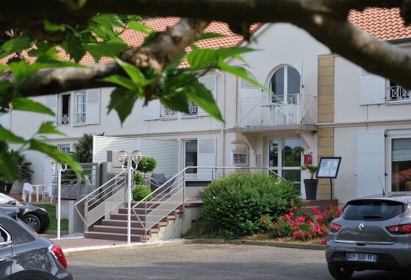 فندق Le Relais Des Champs