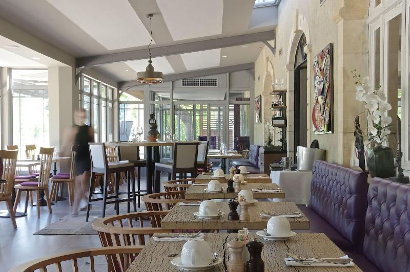 هتل Les Glycines   Hôtel & Spa   Teritoria