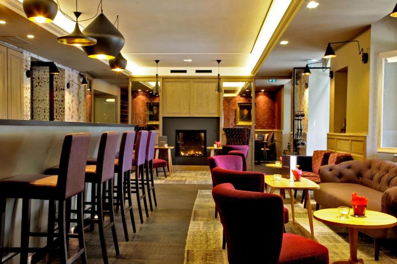 هتل Les Glycines   Hôtel & Spa   Teritoria