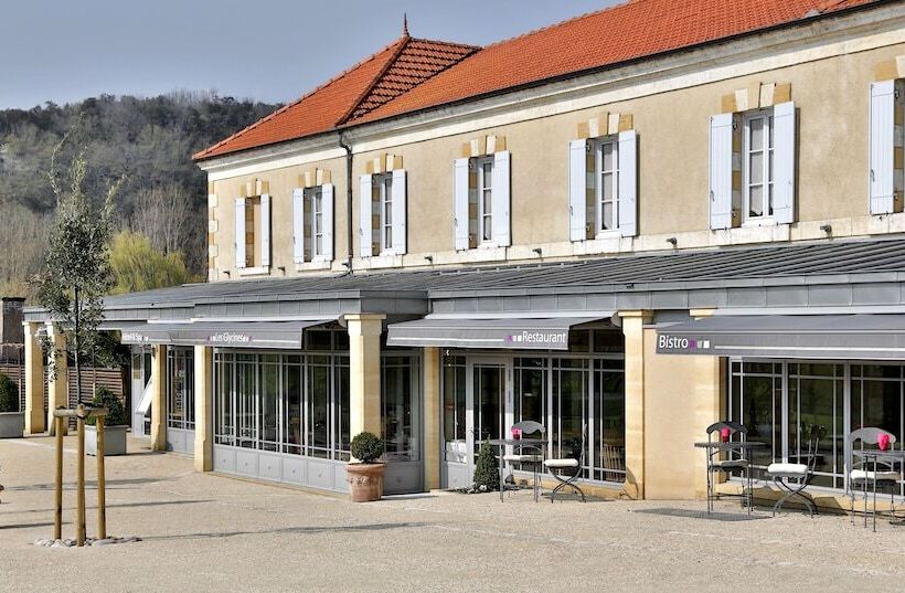 هتل Les Glycines   Hôtel & Spa   Teritoria
