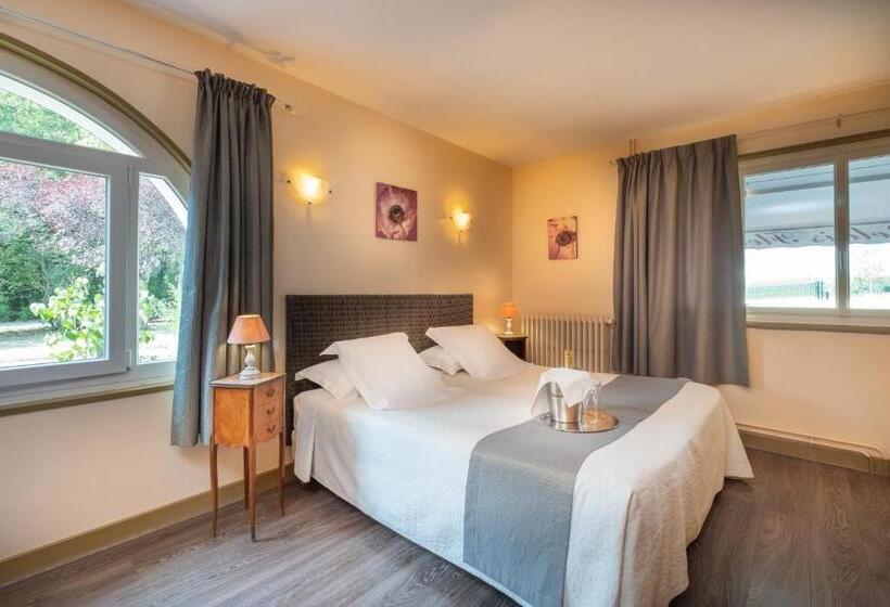 호텔 Logis Hôtel Restaurant Le Coq Hardi