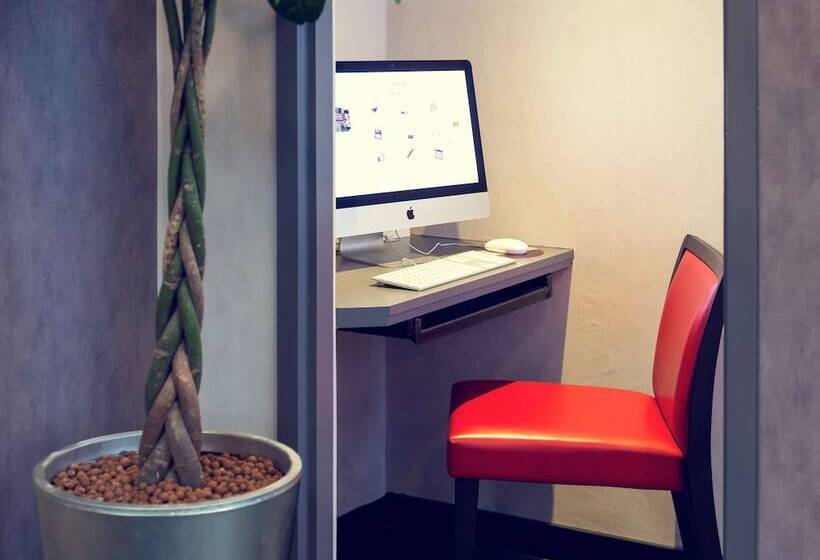 هتل Mercure Strasbourg Aeroport