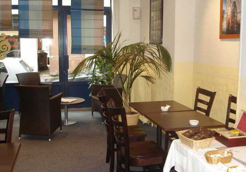 Отель The Originals City, Hôtel Notre Dame, Rouen
