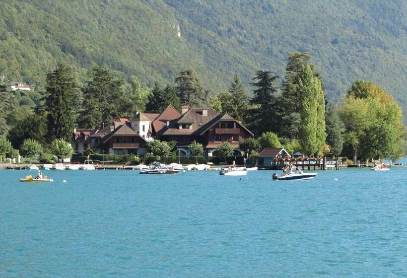 فندق Auberge Du Pere Bise  Jean Sulpice