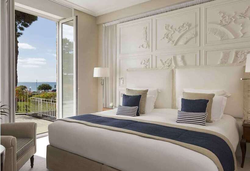 בית מלון כפרי Barriere Le Royal La Baule