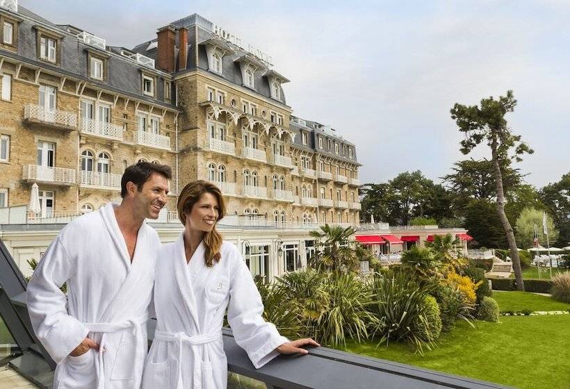 בית מלון כפרי Barriere Le Royal La Baule