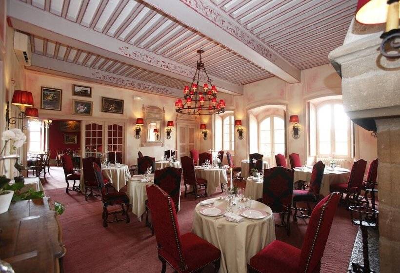 هتل Château De Castel Novel