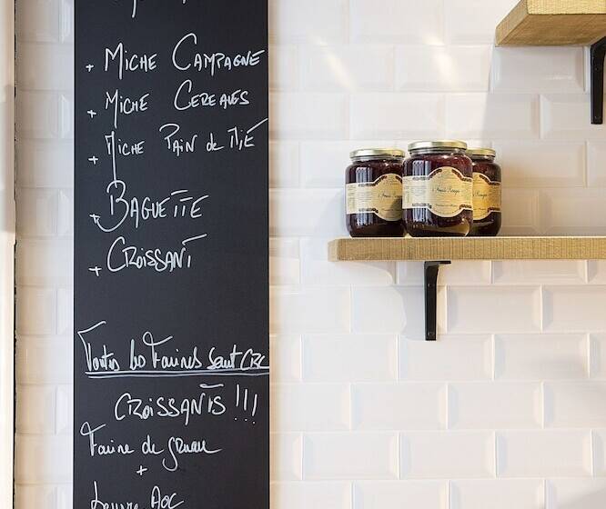 ホテル Le Chat Noir