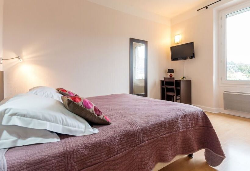 호텔 Logis Hôtel Le Jabron