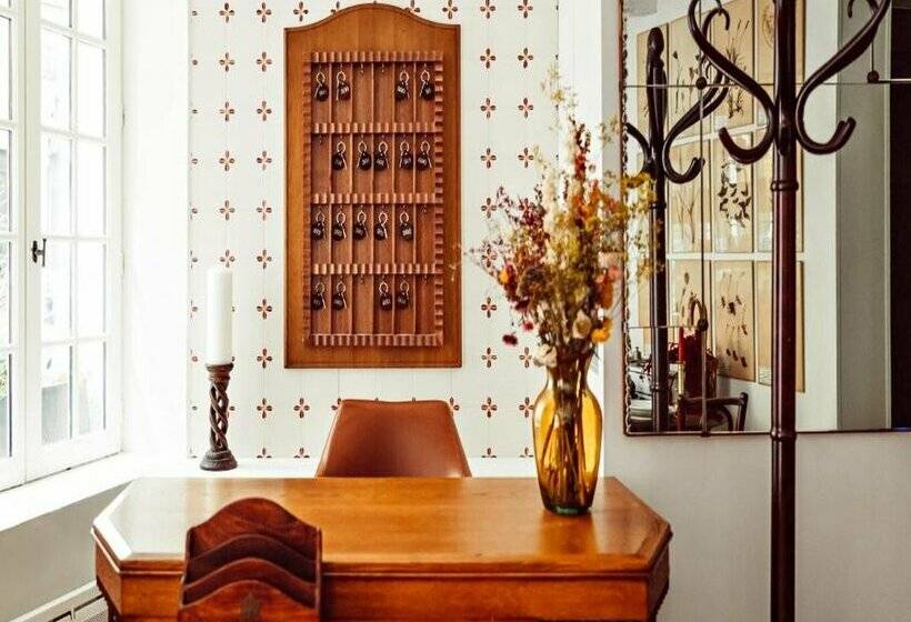 هتل Maison Saintonge