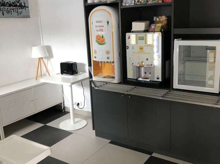 فندق Premiere Classe Rennes Sud Est