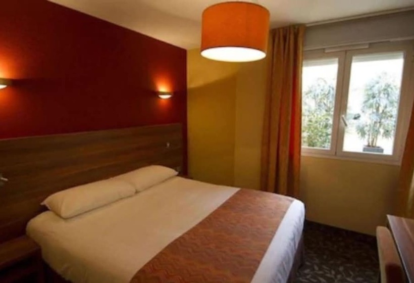 هتل Résidence Share Inn