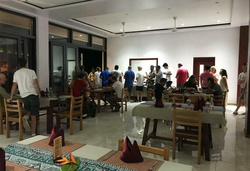 هتل Savusavu Hot Springs