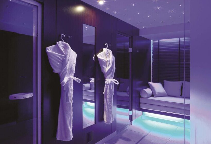 ホテル Etoile Maillot