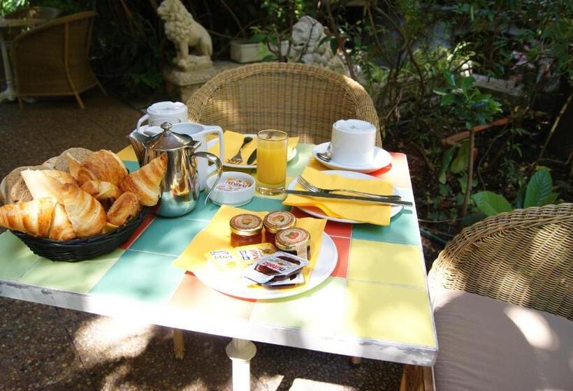 هتل Le Windsor, Jungle Art