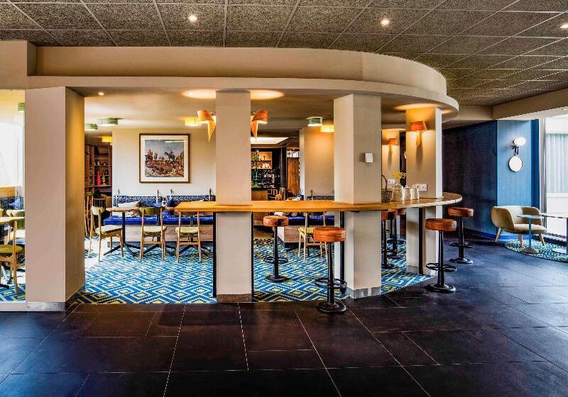 Novotel Orléans Chemins De Sologne Demeures De Campagne