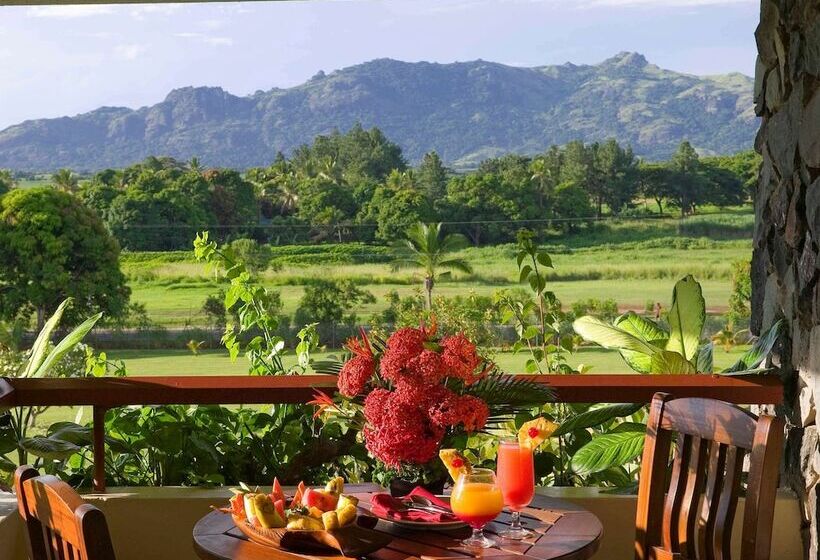 استراحتگاه Novotel Nadi