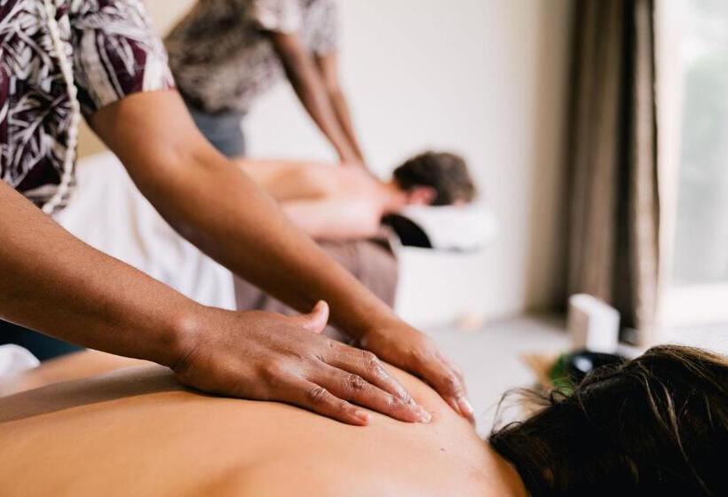 The Pearl South Pacific Resort, Spa & Golf Course