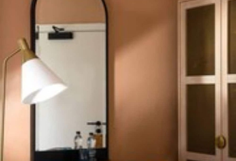 فندق The Relais Cooden Beach