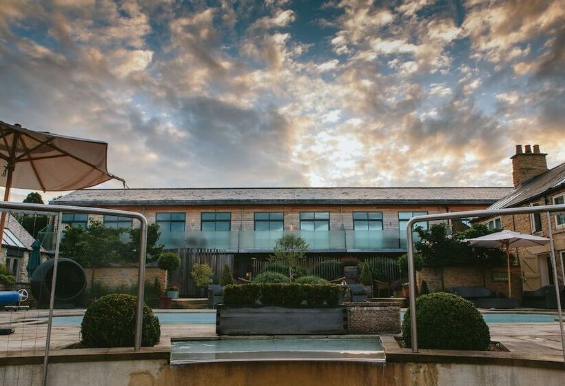 Feversham Arms Hotel & Verbena Spa