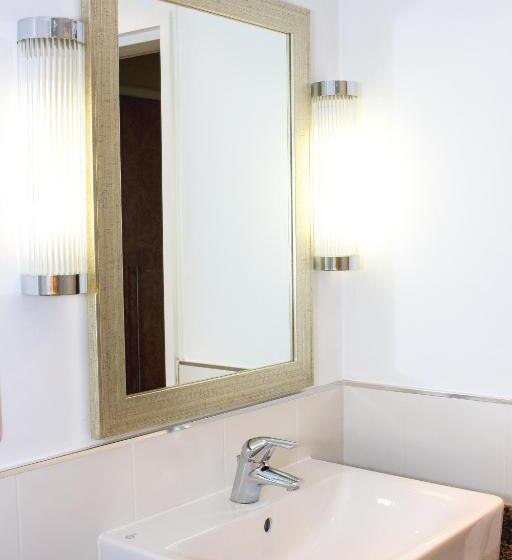 בית מלון כפרי Humber Royal