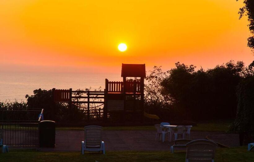 ホテル Langstone Cliff
