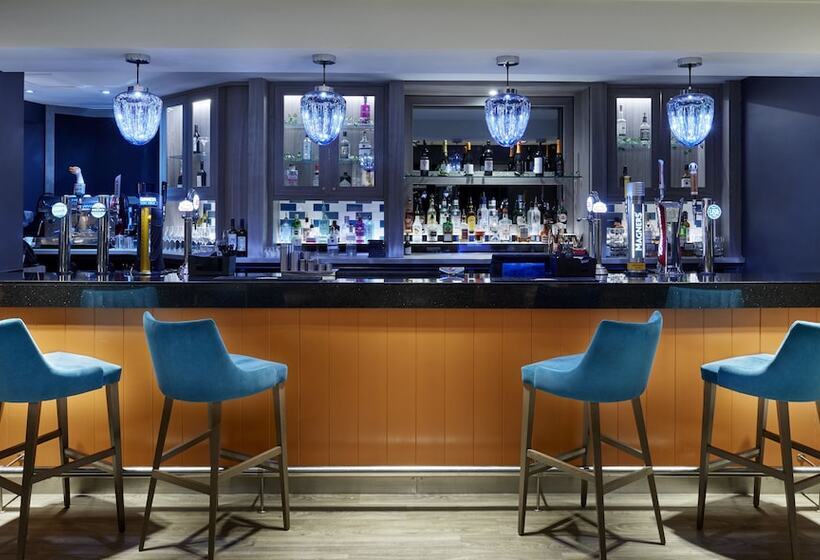 ホテル Leonardo  Edinburgh Murrayfield