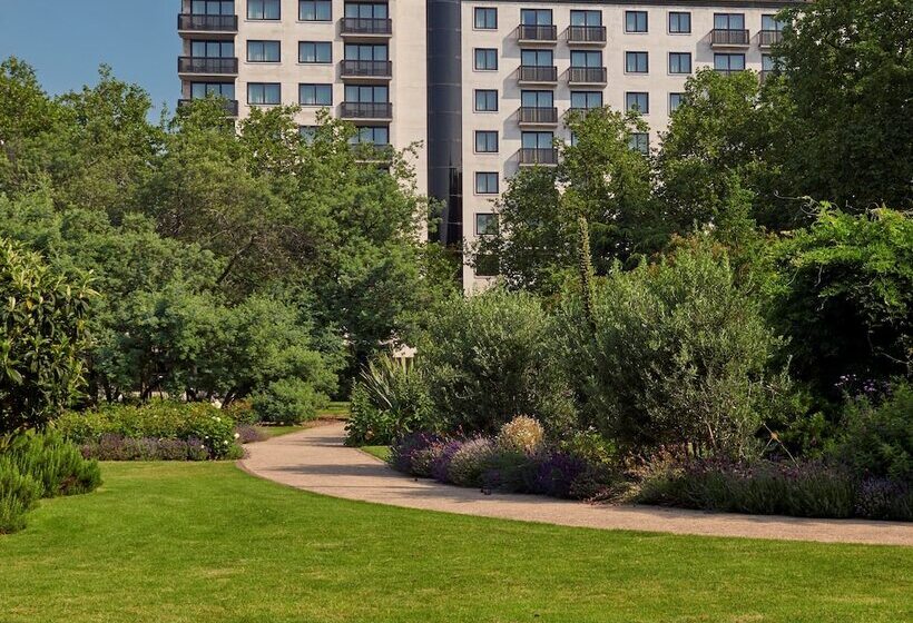 فندق Jumeirah Carlton Tower London