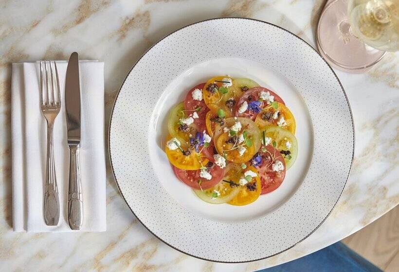 בית מלון כפרי Jumeirah Carlton Tower London