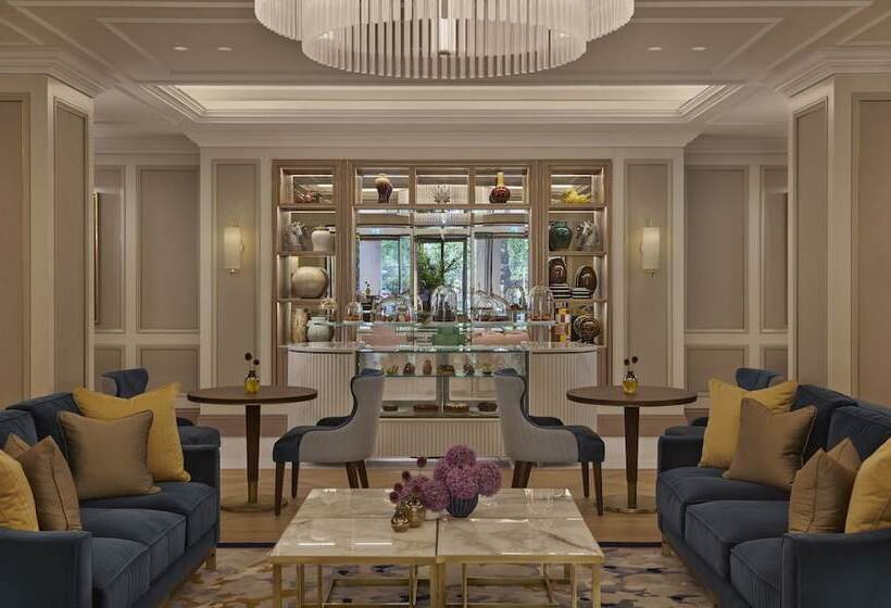 בית מלון כפרי Jumeirah Carlton Tower London