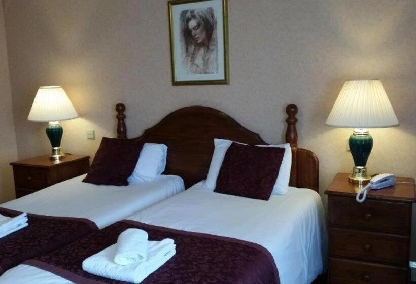 فندق The Roundhouse