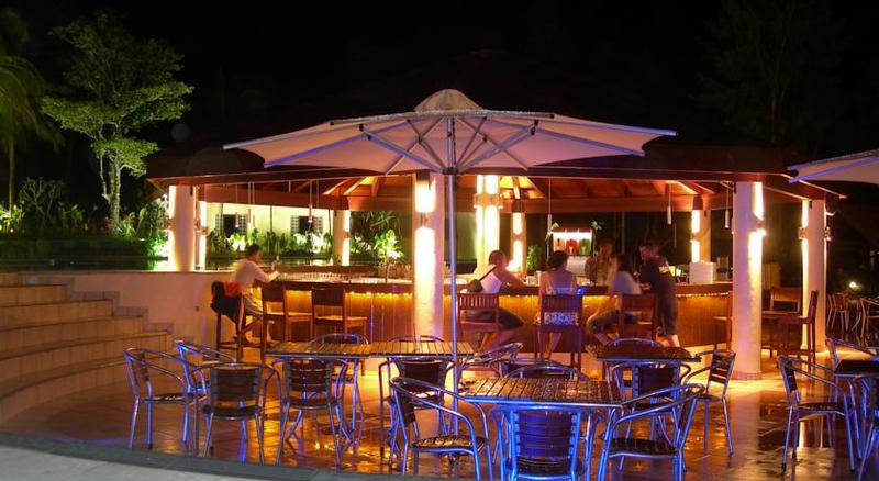 هتل The Warwick Fiji