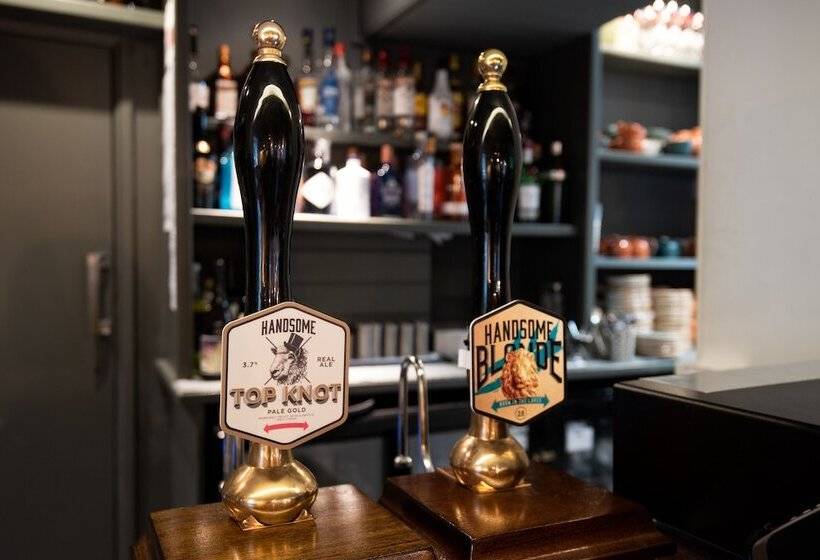 Отель The Wordsworth