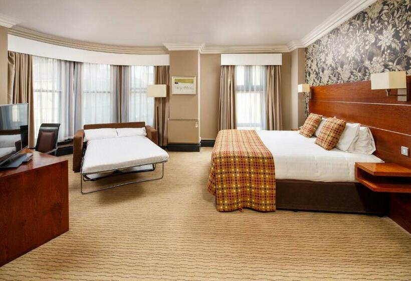 هتل Leicester The Grand