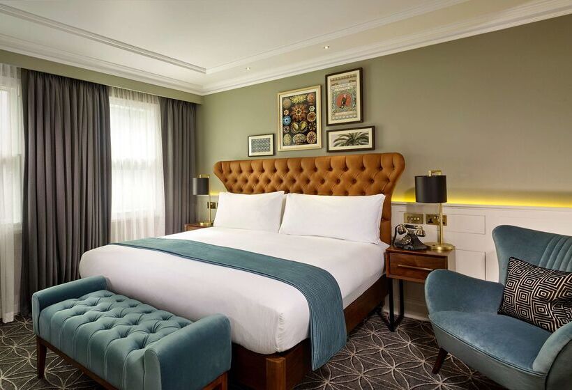 100 Queen S Gate Hotel London, Curio Collection By Hilton