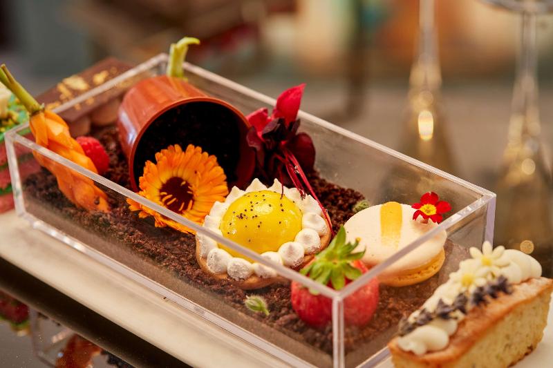 100 Queen S Gate Hotel London, Curio Collection By Hilton