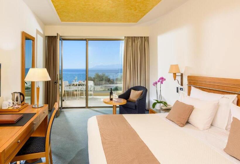 Alexander Beach Hotel & Spa