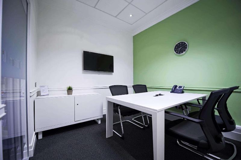 Delta Hotels By Marriott Warwick