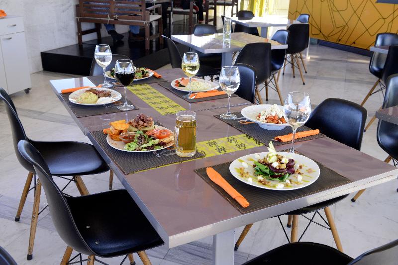 Dorian Inn   Sure Hotel Collection By Best Western