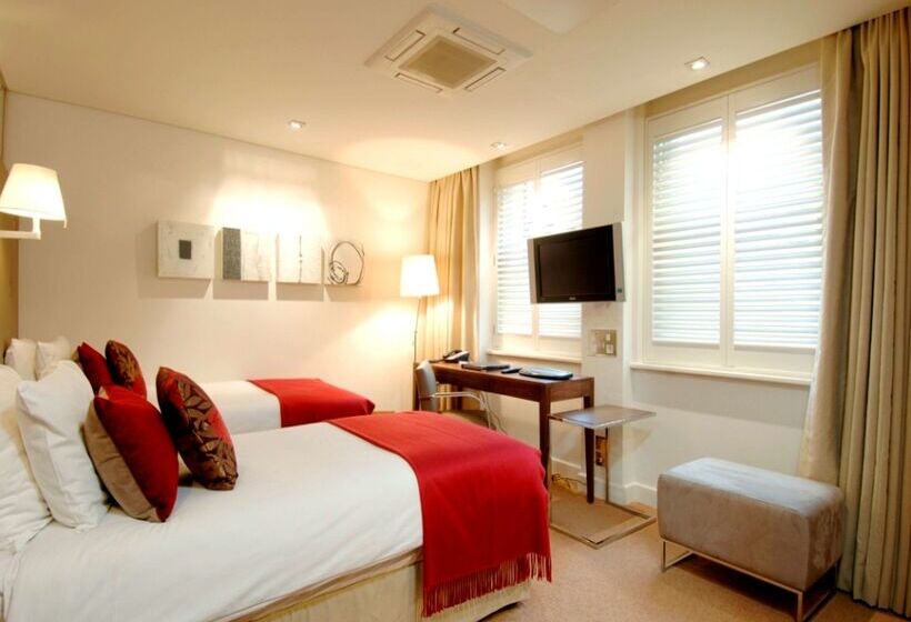 هتل Doubletree By Hilton  London  West End