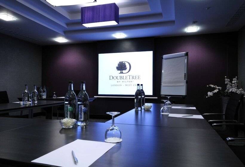 هتل Doubletree By Hilton  London  West End