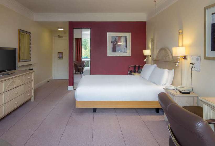 هتل Hilton Leicester