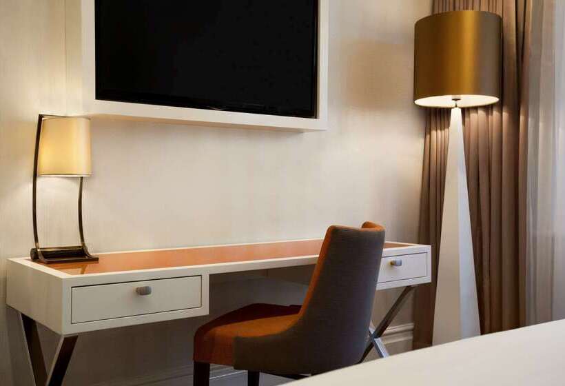 هتل Hilton London Hyde Park