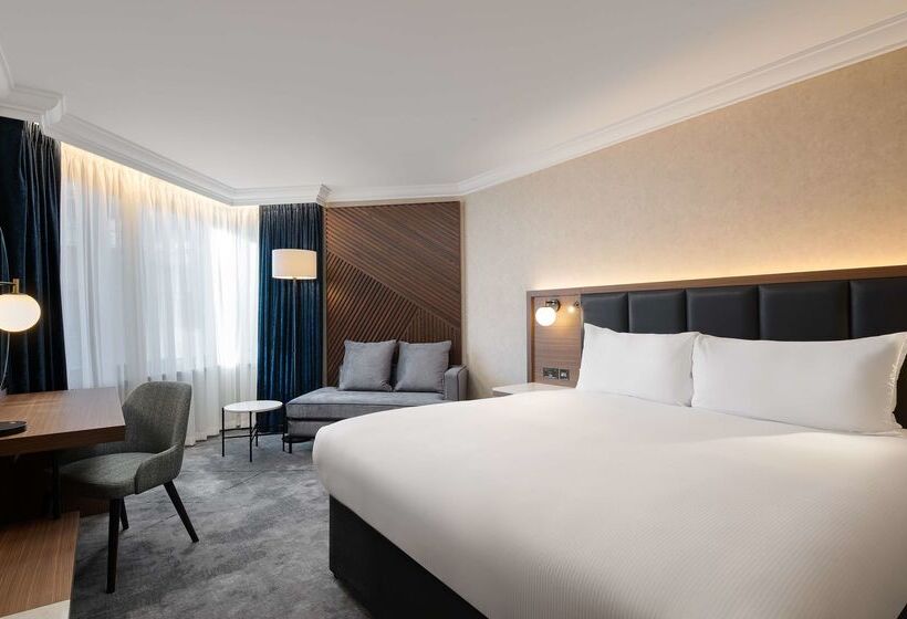 هتل Hilton London Metropole
